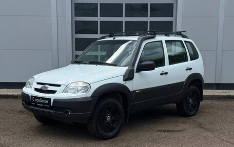 Chevrolet Niva I рестайлинг, 2016 год, 750 000 рублей, 1 фотография