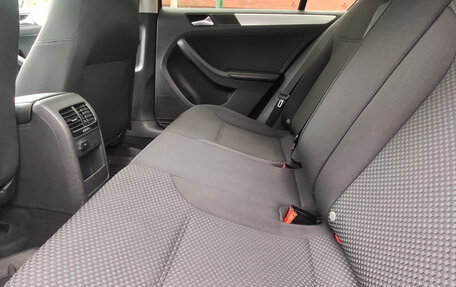Volkswagen Jetta VI, 2012 год, 1 250 000 рублей, 17 фотография