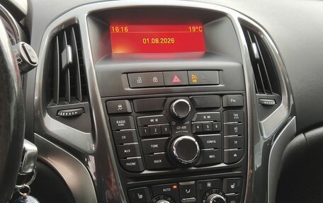 Opel Astra J, 2012 год, 780 000 рублей, 13 фотография