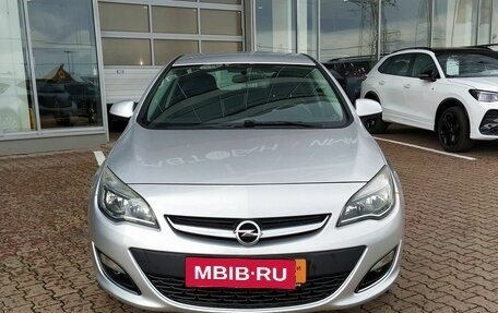 Opel Astra J, 2012 год, 780 000 рублей, 2 фотография