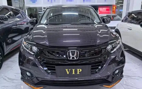 Honda Vezel, 2022 год, 1 290 003 рублей, 2 фотография
