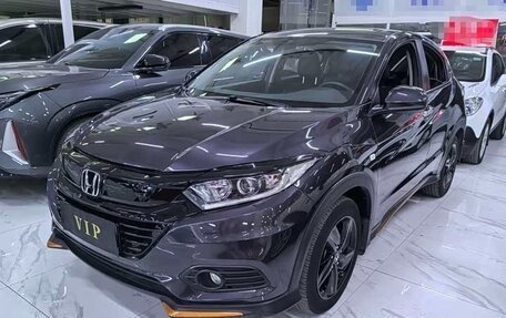 Honda Vezel, 2022 год, 1 290 003 рублей, 13 фотография