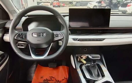 Geely Emgrand, 2022 год, 975 000 рублей, 9 фотография