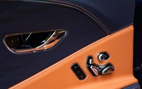 Bentley Flying Spur, 2020 год, 20 900 000 рублей, 16 фотография