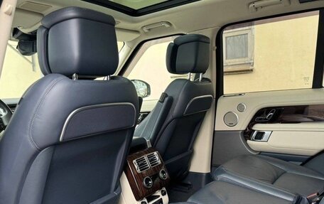 Land Rover Range Rover IV рестайлинг, 2019 год, 7 700 000 рублей, 12 фотография