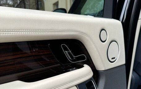 Land Rover Range Rover IV рестайлинг, 2019 год, 7 700 000 рублей, 14 фотография