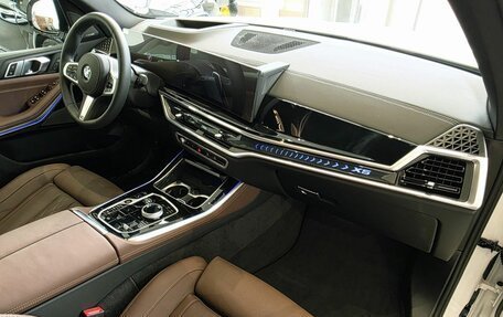 BMW X5, 2025 год, 14 490 000 рублей, 15 фотография