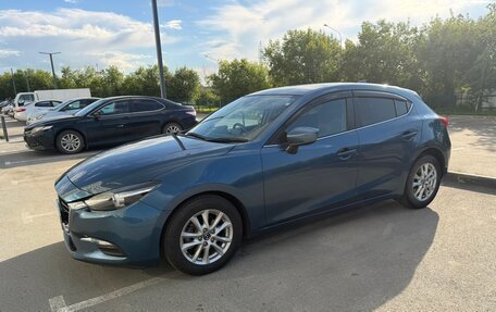 Mazda Axela, 2017 год, 1 350 000 рублей, 3 фотография