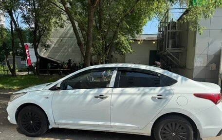 Hyundai Solaris II рестайлинг, 2018 год, 670 000 рублей, 6 фотография