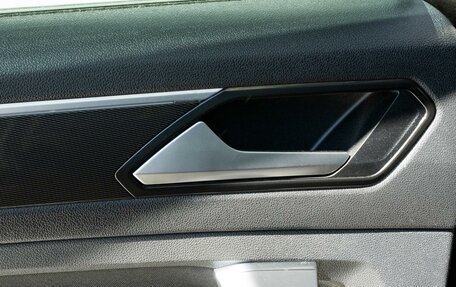 Volkswagen Tiguan II, 2017 год, 2 300 000 рублей, 16 фотография
