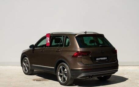 Volkswagen Tiguan II, 2017 год, 2 300 000 рублей, 2 фотография