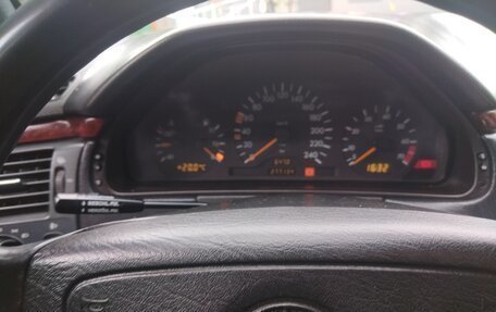 Mercedes-Benz E-Класс, 1996 год, 299 999 рублей, 10 фотография