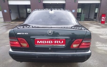 Mercedes-Benz E-Класс, 1996 год, 299 999 рублей, 4 фотография