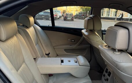 BMW 5 серия, 2007 год, 1 050 000 рублей, 13 фотография
