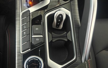 Geely Tugella FY11, 2024 год, 3 200 000 рублей, 16 фотография
