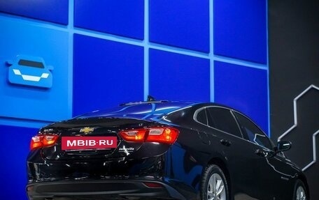 Chevrolet Malibu IX, 2016 год, 1 240 000 рублей, 6 фотография