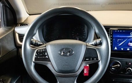 Hyundai Solaris II рестайлинг, 2017 год, 1 399 000 рублей, 6 фотография