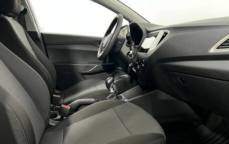 Hyundai Solaris II рестайлинг, 2019 год, 1 075 000 рублей, 13 фотография