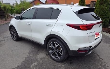 KIA Sportage IV рестайлинг, 2020 год, 1 800 000 рублей, 8 фотография