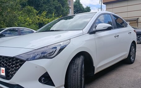 Hyundai Solaris II рестайлинг, 2020 год, 1 700 000 рублей, 2 фотография