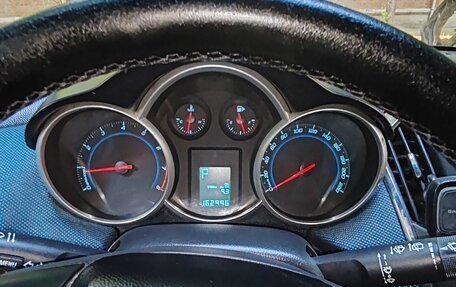 Chevrolet Cruze II, 2013 год, 950 000 рублей, 10 фотография