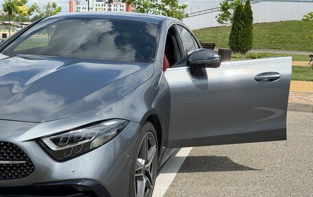 Mercedes-Benz CLS, 2022 год, 5 500 000 рублей, 4 фотография