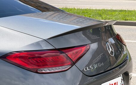 Mercedes-Benz CLS, 2022 год, 5 500 000 рублей, 10 фотография