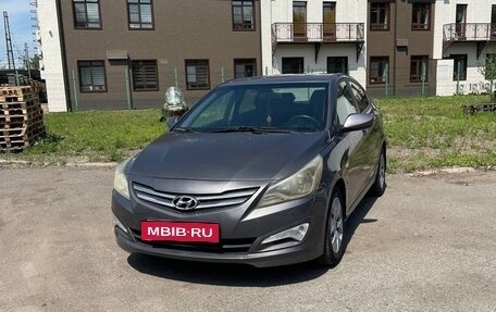 Hyundai Solaris II рестайлинг, 2016 год, 1 300 000 рублей, 1 фотография