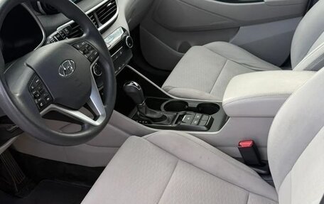 Hyundai Tucson III, 2019 год, 1 700 000 рублей, 16 фотография