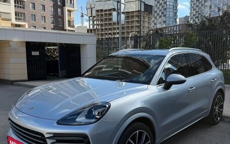 Porsche Cayenne III, 2018 год, 5 500 000 рублей, 2 фотография