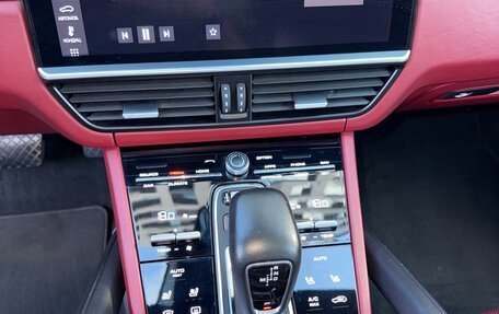 Porsche Cayenne III, 2018 год, 5 500 000 рублей, 26 фотография