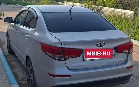 KIA Rio III рестайлинг, 2016 год, 700 000 рублей, 4 фотография