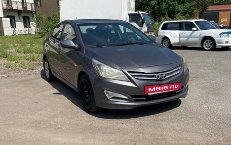 Hyundai Solaris II рестайлинг, 2016 год, 1 300 000 рублей, 3 фотография