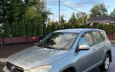 Toyota RAV4, 2005 год, 900 000 рублей, 1 фотография