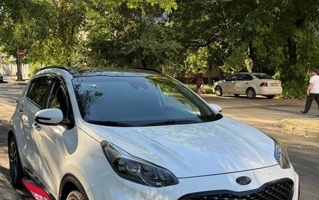 KIA Sportage IV рестайлинг, 2018 год, 2 200 000 рублей, 1 фотография