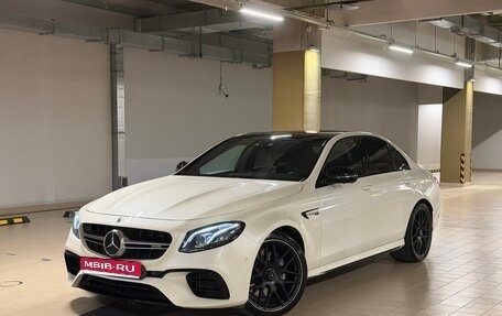 Mercedes-Benz E-Класс AMG, 2018 год, 7 500 000 рублей, 1 фотография