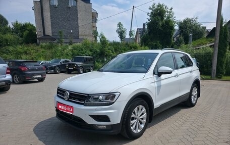 Volkswagen Tiguan II, 2020 год, 2 790 000 рублей, 1 фотография