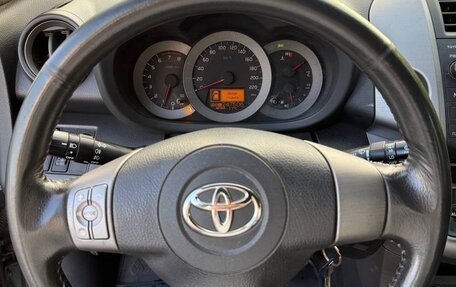 Toyota RAV4, 2005 год, 900 000 рублей, 6 фотография