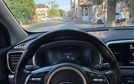 KIA Sportage IV рестайлинг, 2018 год, 2 200 000 рублей, 4 фотография