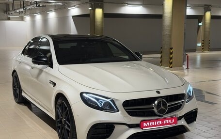Mercedes-Benz E-Класс AMG, 2018 год, 7 500 000 рублей, 2 фотография