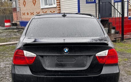 BMW 3 серия, 2006 год, 1 150 000 рублей, 2 фотография