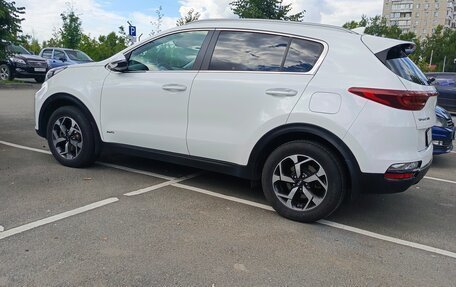 KIA Sportage IV рестайлинг, 2019 год, 2 275 000 рублей, 6 фотография