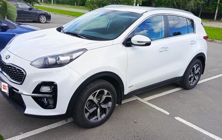 KIA Sportage IV рестайлинг, 2019 год, 2 275 000 рублей, 3 фотография