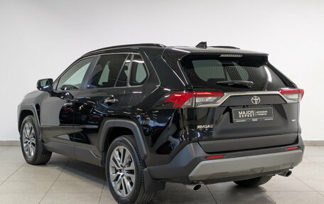 Toyota RAV4, 2022 год, 3 650 000 рублей, 7 фотография