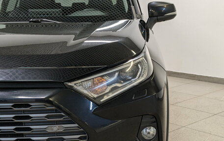 Toyota RAV4, 2022 год, 3 650 000 рублей, 17 фотография