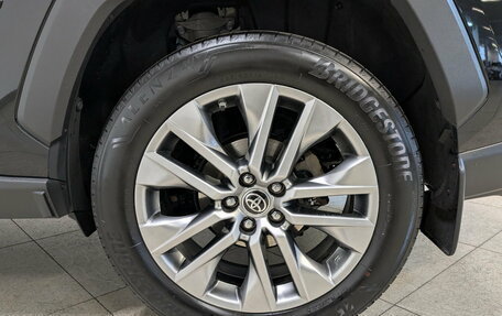 Toyota RAV4, 2022 год, 3 650 000 рублей, 18 фотография