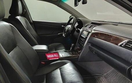 Toyota Camry, 2015 год, 2 050 000 рублей, 13 фотография