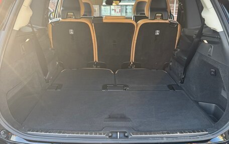 Volvo XC90 II рестайлинг, 2015 год, 2 850 000 рублей, 23 фотография