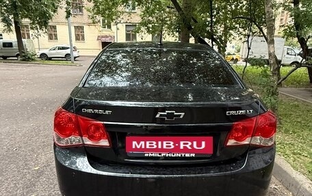 Chevrolet Cruze II, 2010 год, 630 000 рублей, 5 фотография
