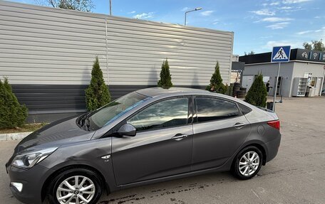 Hyundai Solaris II рестайлинг, 2016 год, 1 012 500 рублей, 2 фотография